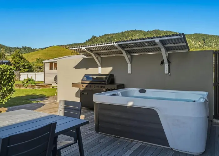 Okareka - Pool And Log Fire Sleeps 12 Walk To The * Rotorua